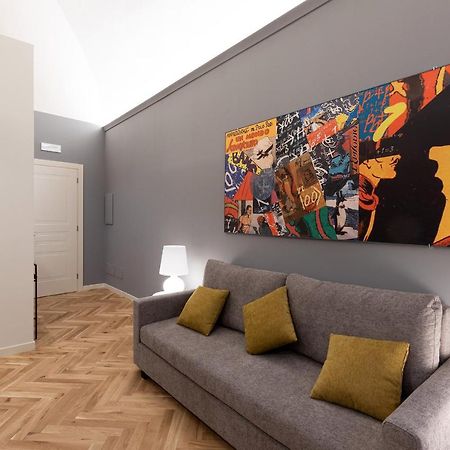 Palazzo Liberati Apartments Parma Exteriör bild